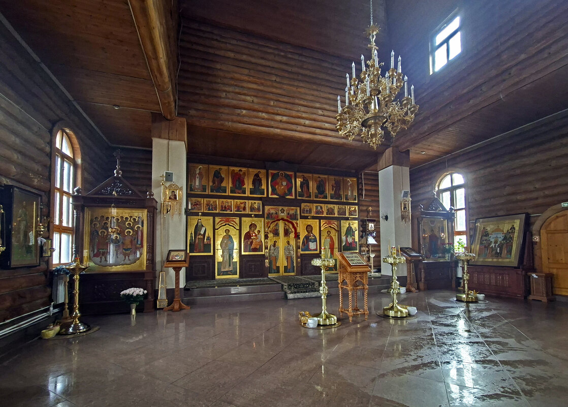 В храме  "Всех скорбящих Радость" - ИРЭН@ .