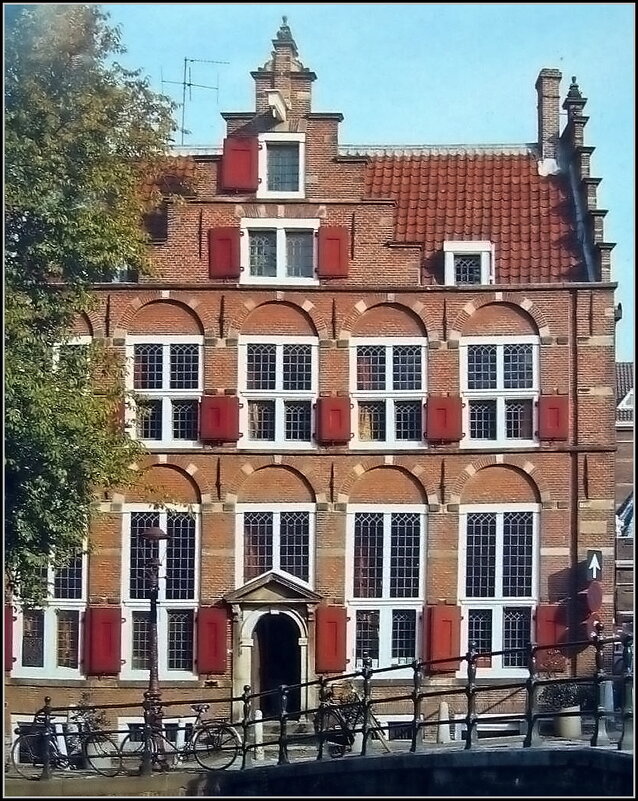 Дома на канале в Амстердаме. - Ольга Довженко