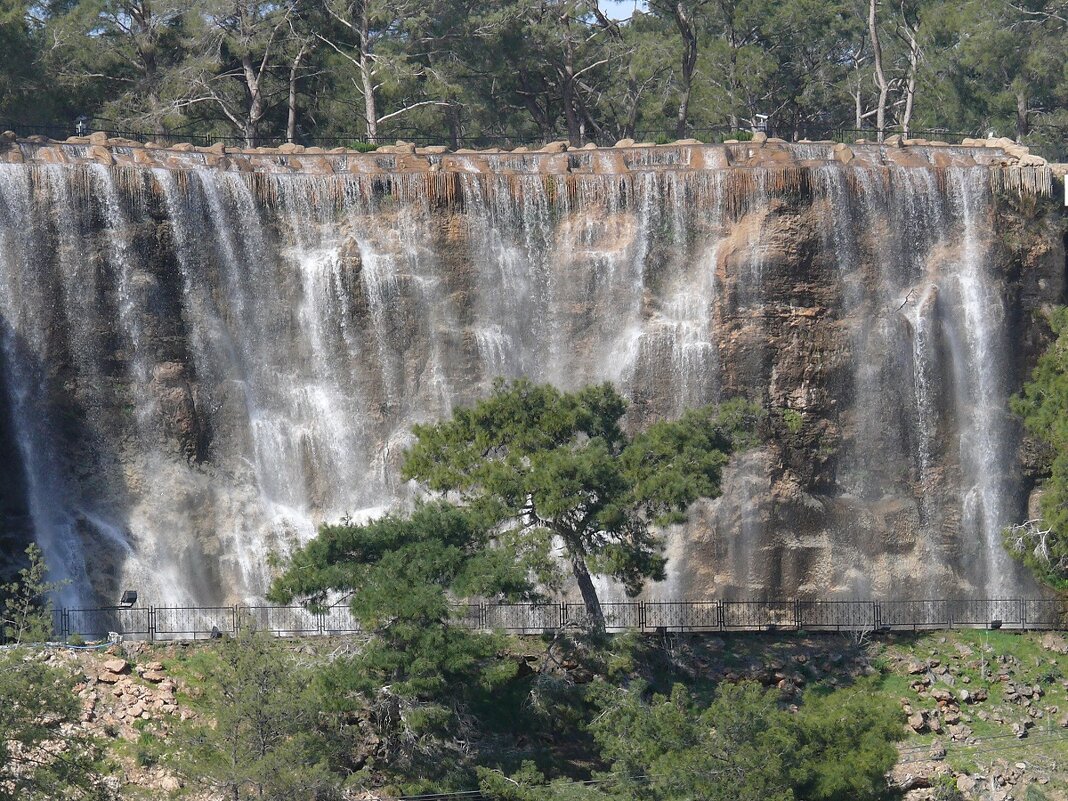 Падающая вода -1 - irina Schwarzer 