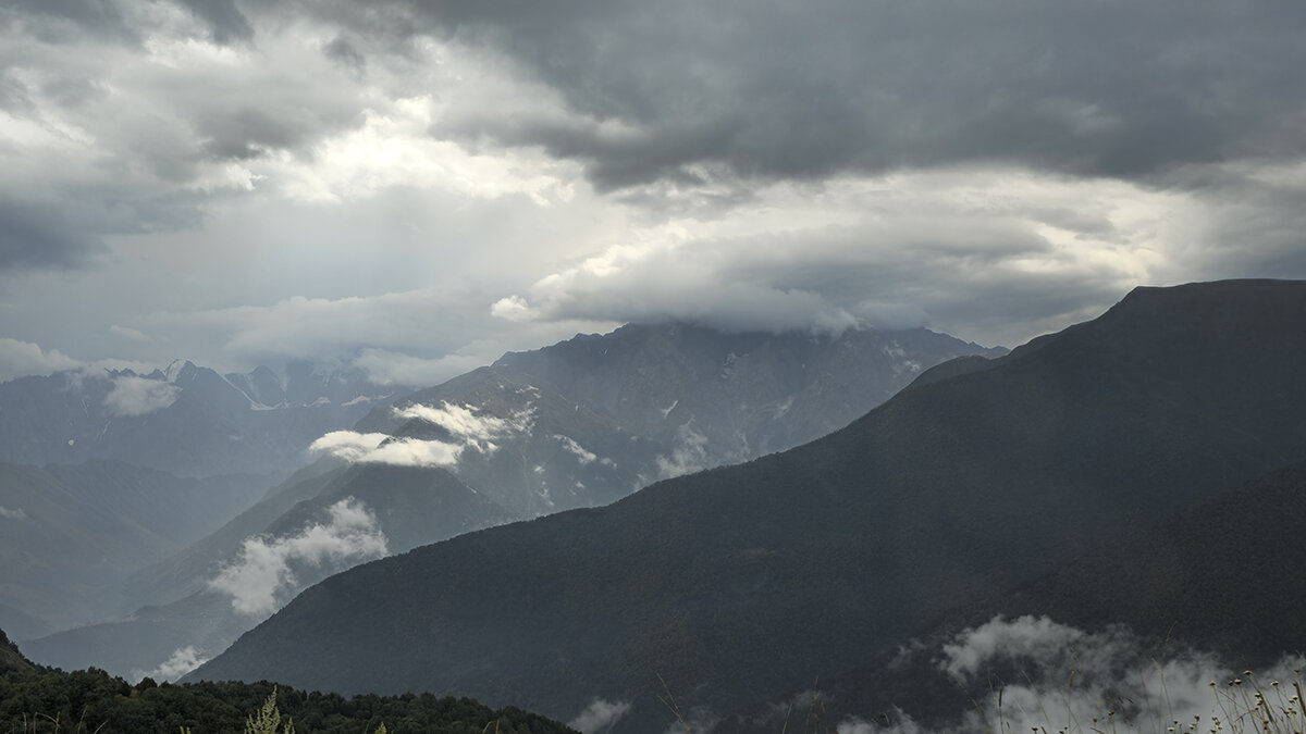 Перевалы Северной Осетии - Gruff_D .