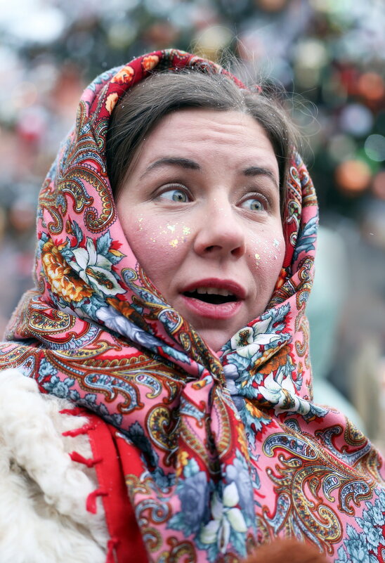 Декабрь на Театральной - Михаил Бибичков