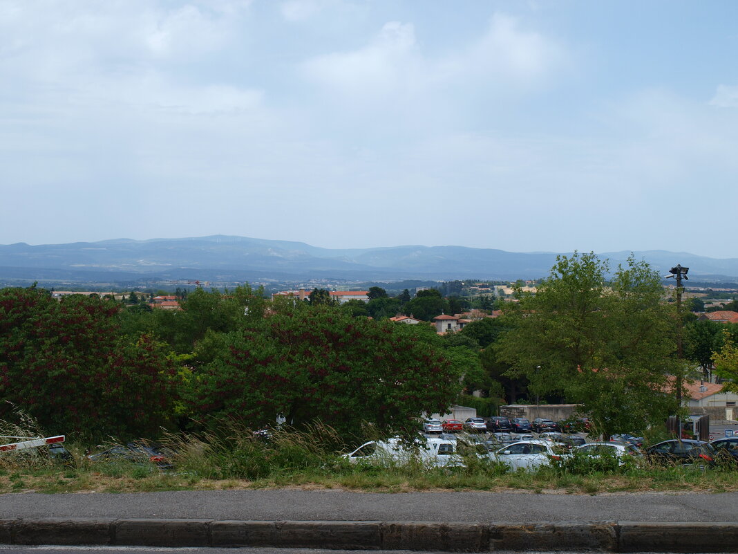 Окрестности крепости Каркассон. - Владимир Драгунский