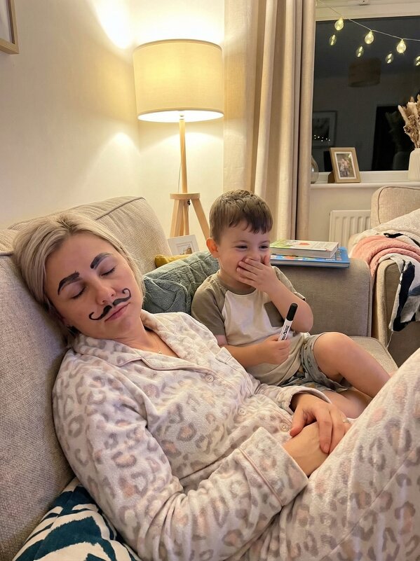 *** - Алена Малыш