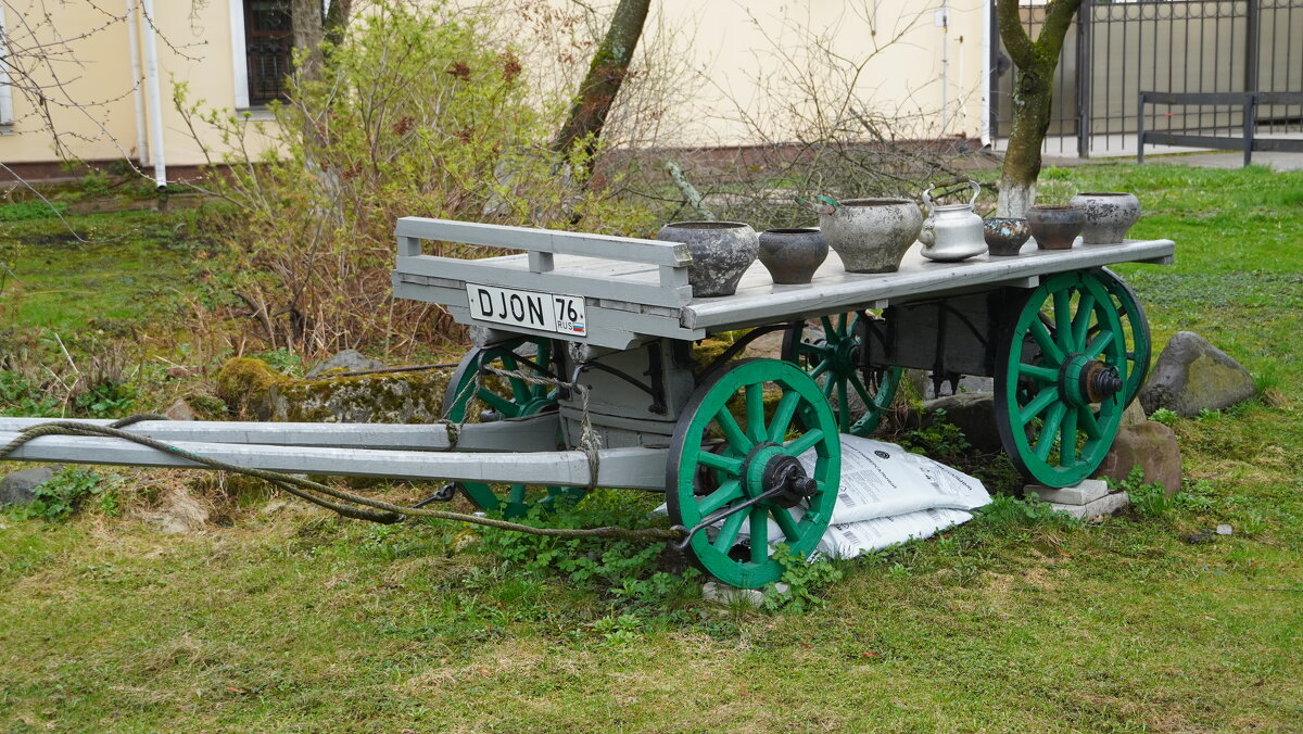 На территории музея *Музыка и время* - Alex 711402