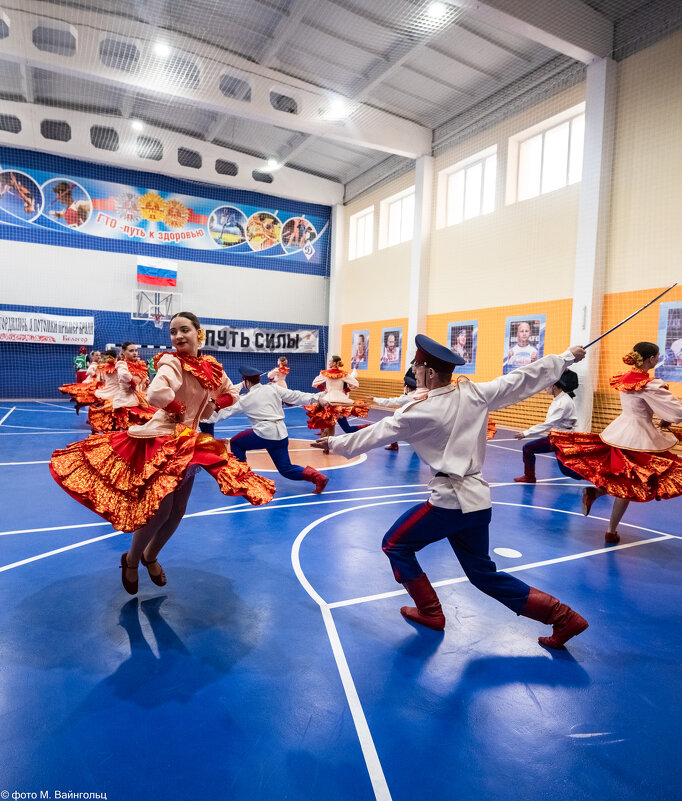 Кадриль - Михаил 