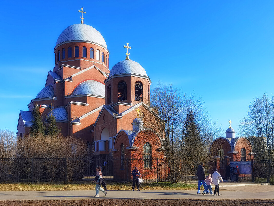 Храм Сретения Господня. - Лилия *