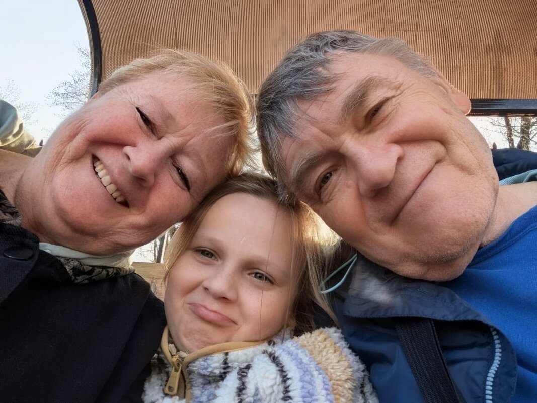 Счастье - Андрей Хлопонин