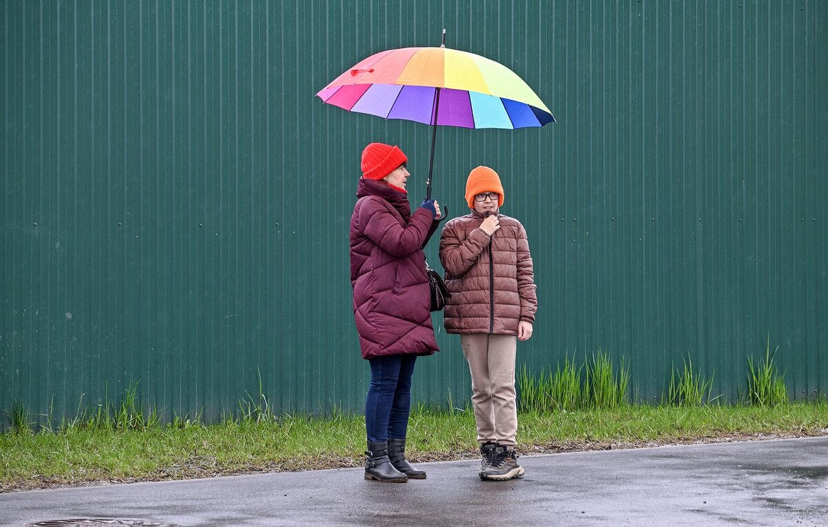 Хорошо иметь бабушку - Валерий Иванович