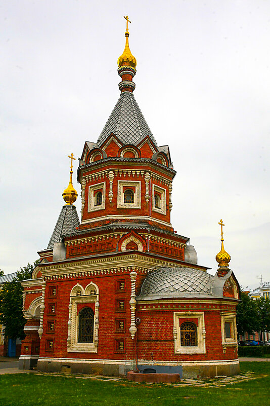 ЧАСОВНЯ АЛЕКСАНДРА НЕВСКОГО. - Александр Дмитриев