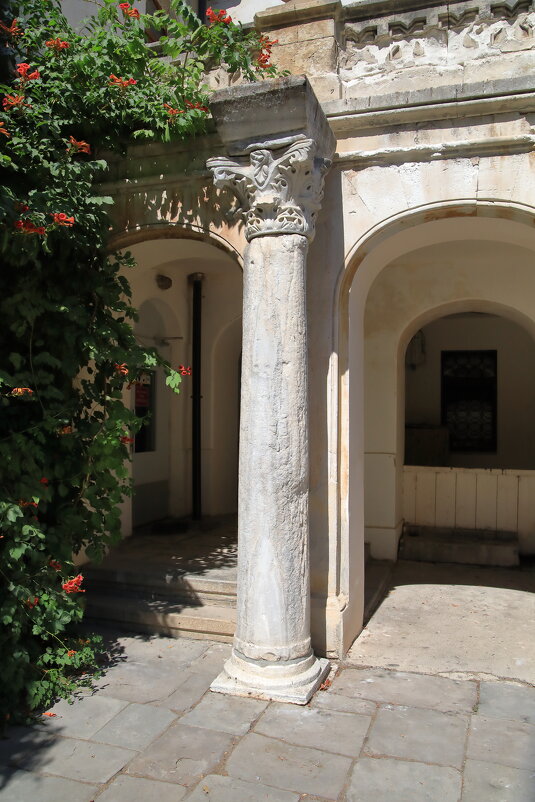 Камни древнего Херсонеса - Леонид 