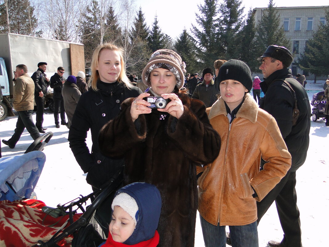 на празднике - Наталья Штанулина