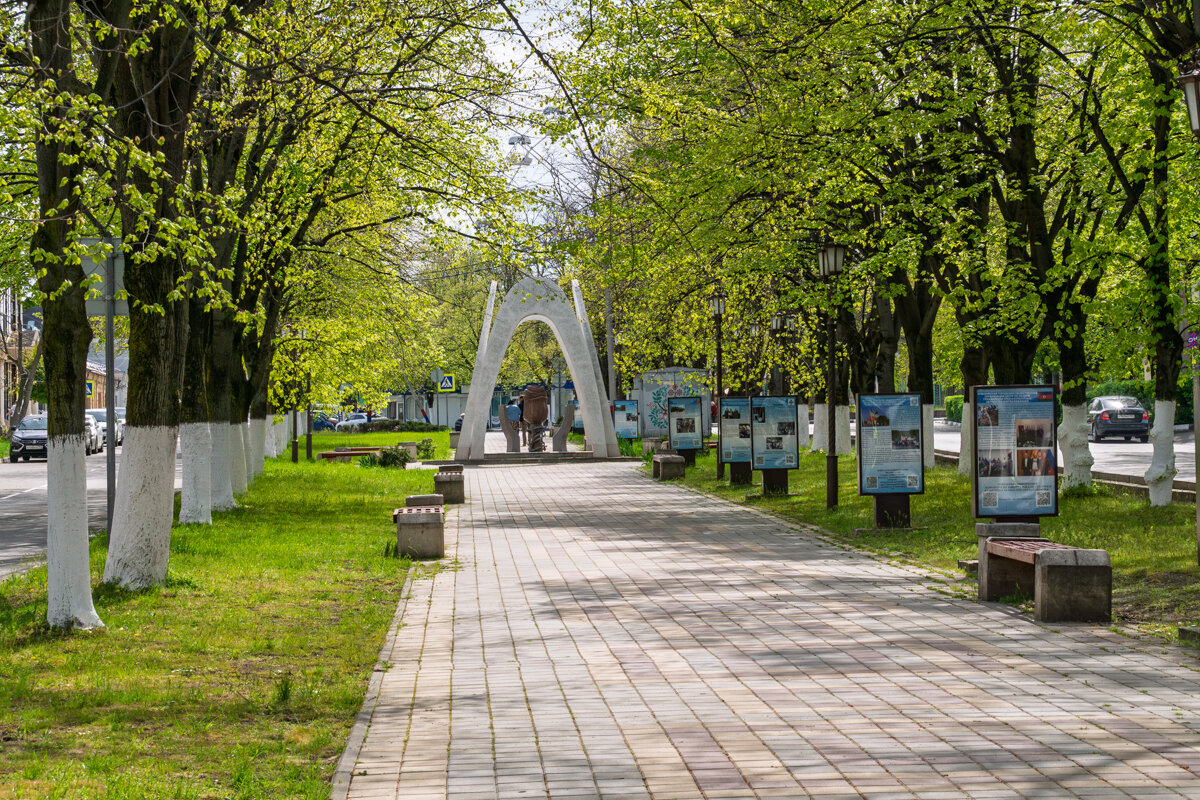 Апрель - Игорь Сикорский