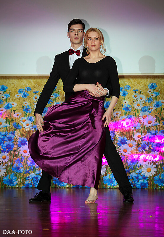 ТАНЦЕВАЛЬНЫЙ ДУЭТ. - Александр Дмитриев