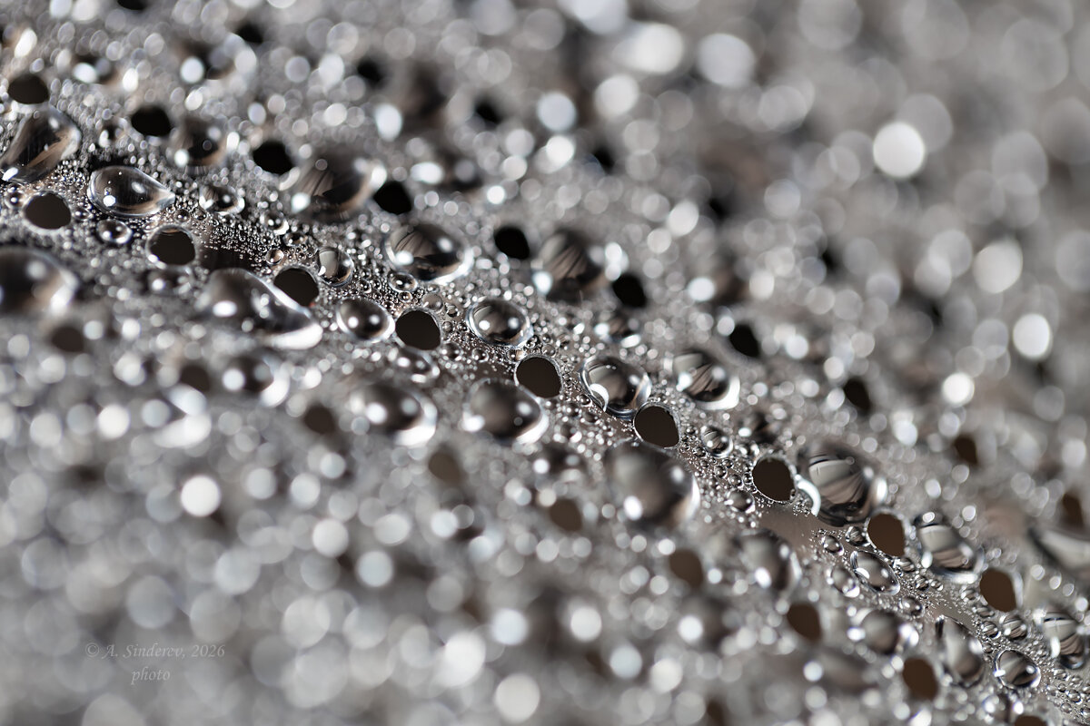 Макро капель воды на металле - Александр Синдерёв