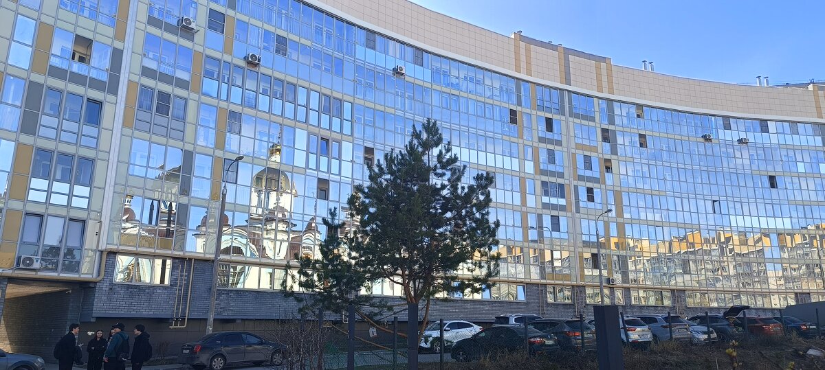 Отражение храма в окнах - Оксана Корзун