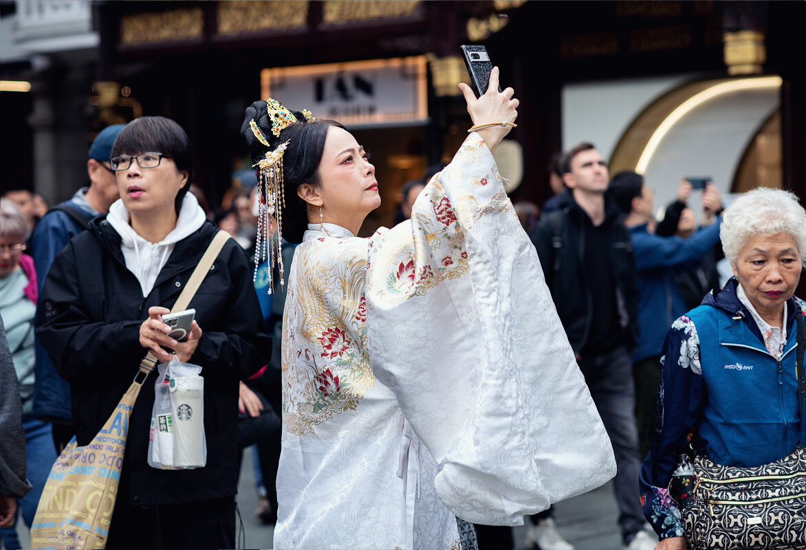 Портретные зарисовки. - Лилия .