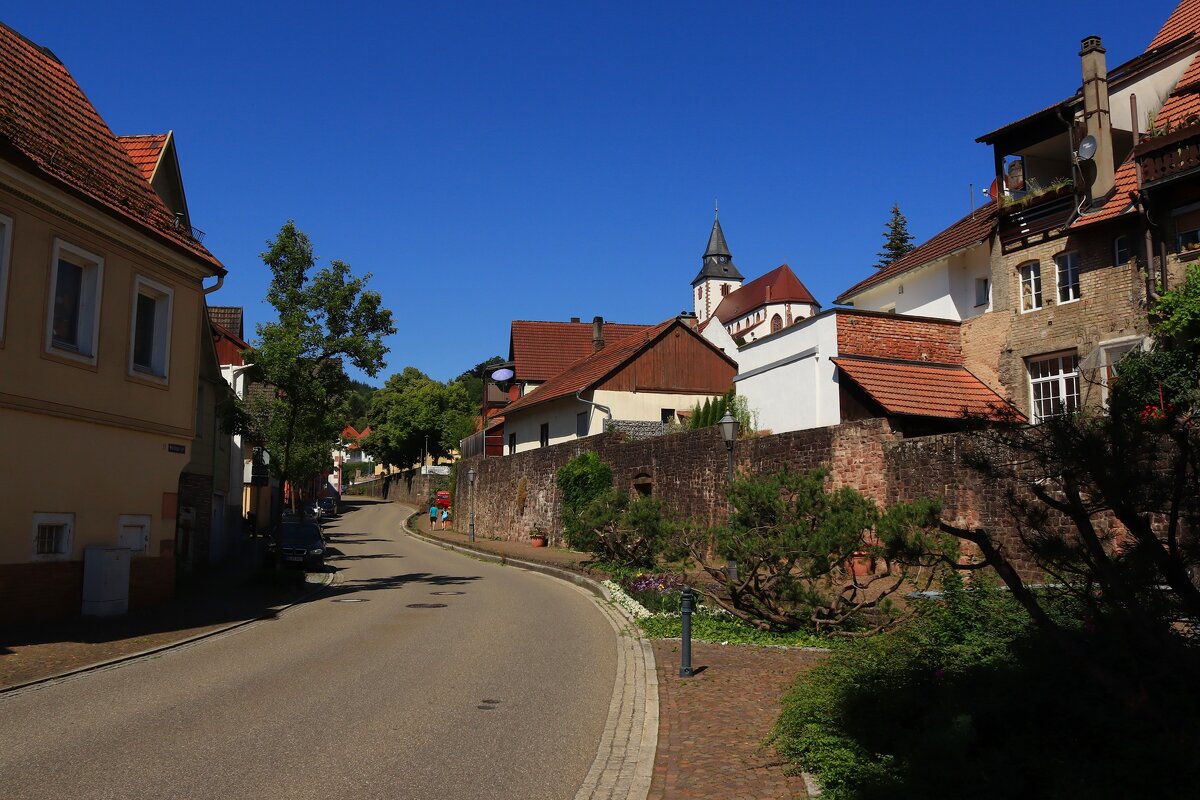 Старый город - Юрий. Шмаков