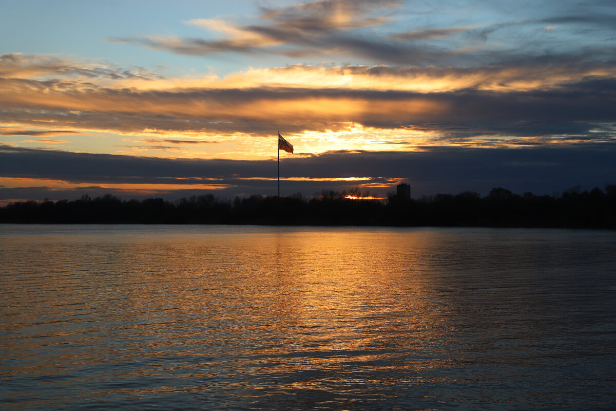 Закат на Волге - Татьяна Салиева