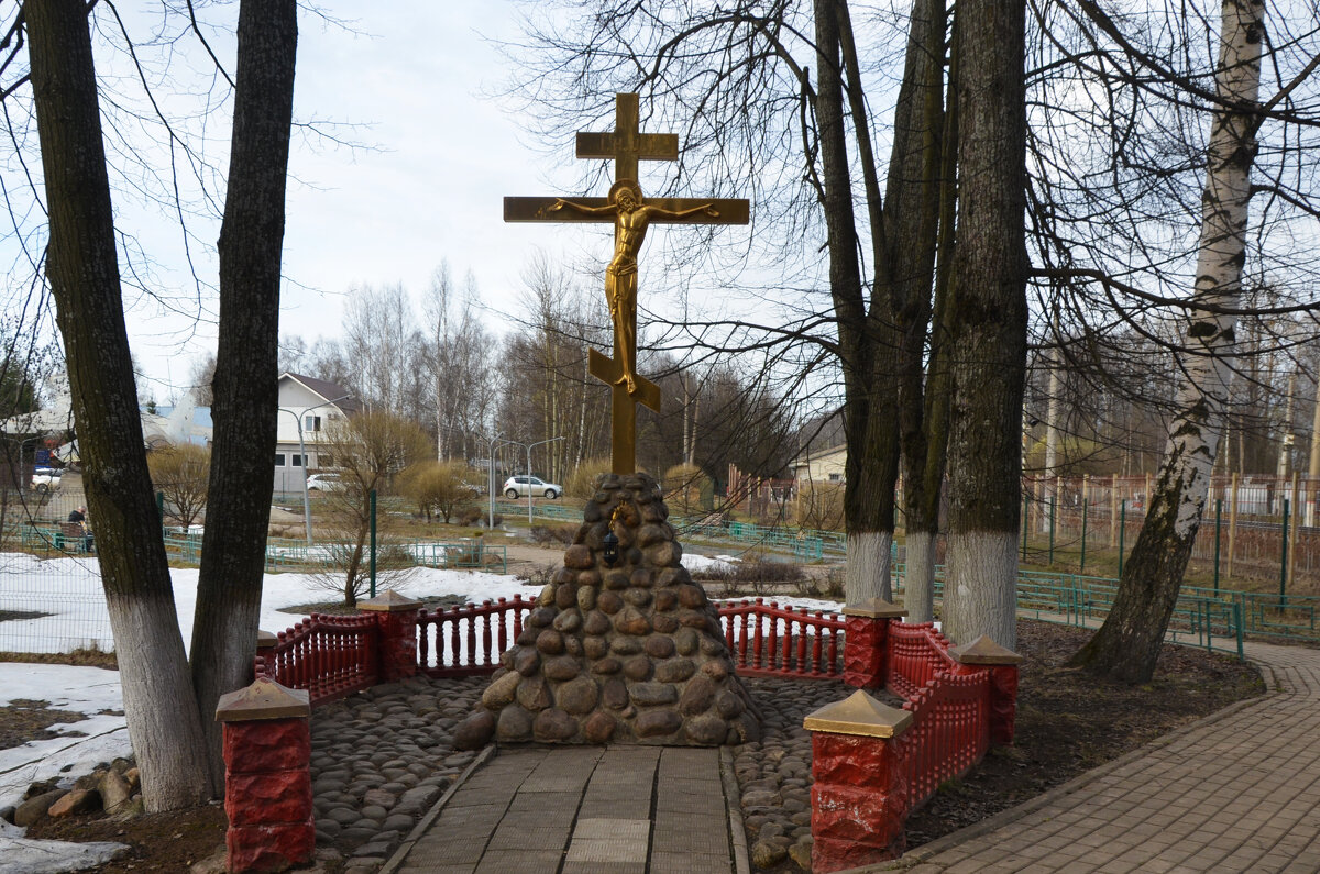 Московская область. Ашукино. Аллея памяти в честь бойцов Софринской бригады. - Наташа *****