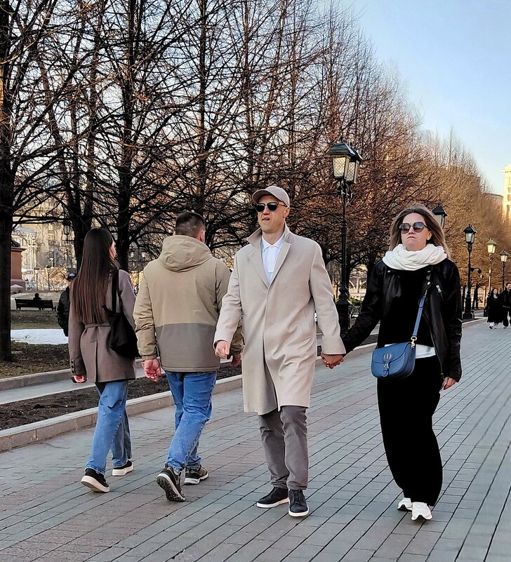 *** - Владимир Захаров