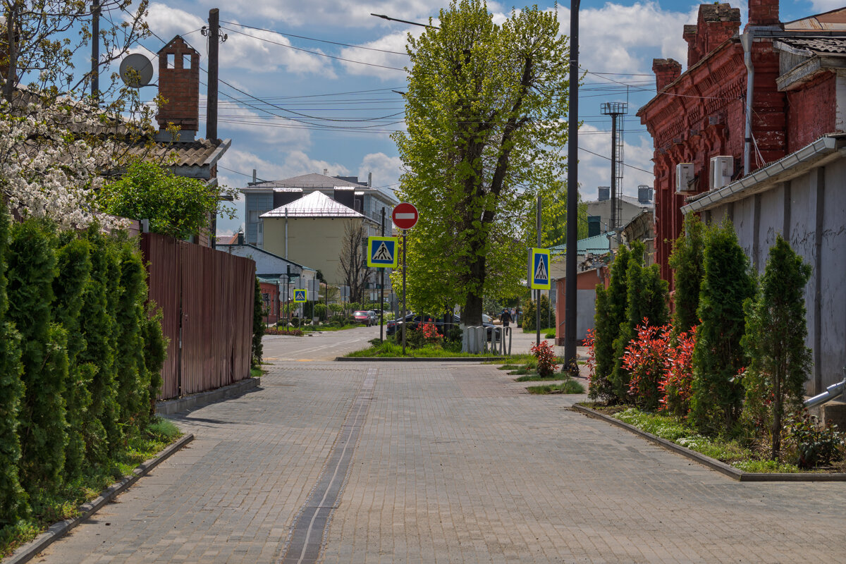 Весна в городе Армавир - Игорь Сикорский