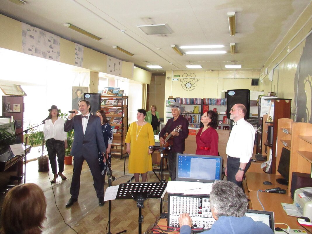 Концерт в библиотеке. ВИА Эль-Рио - Андрей Макурин