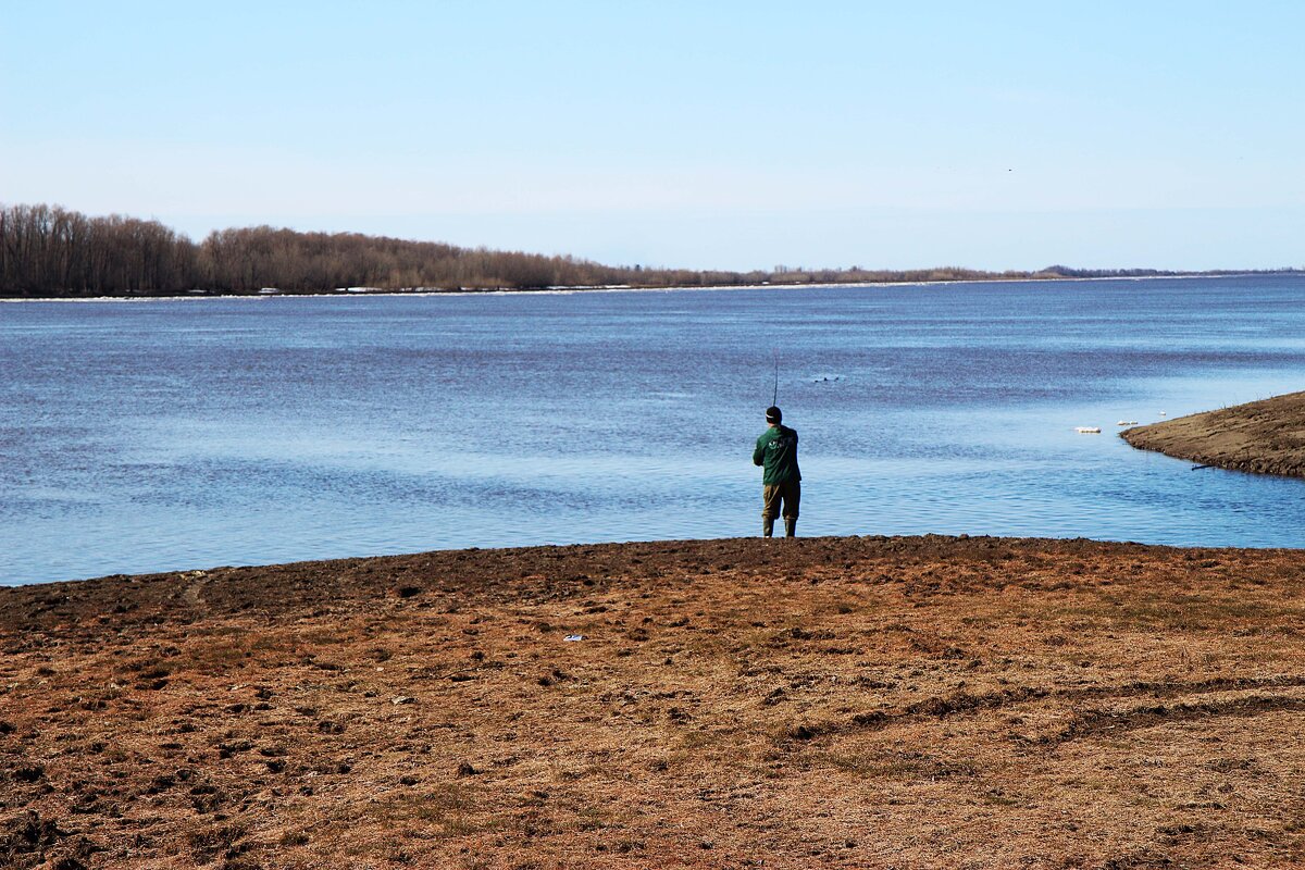 Май...Первая рыбалка после ледохода! - Владимир 