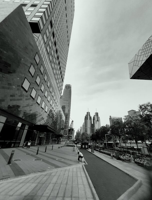 . - Алексей Неустроев