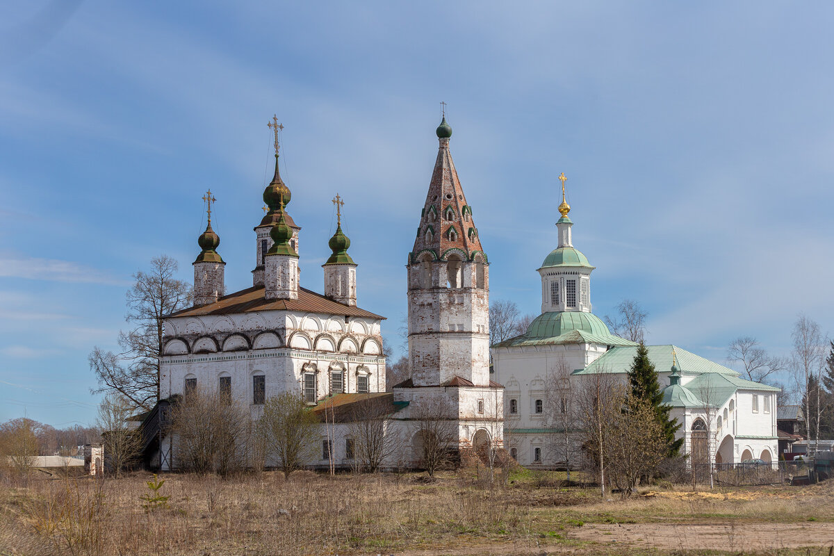 Церкви , Дмитрия Солунского и Сергия Радонежского в Дымковской слободе. - Андрей Дурапов