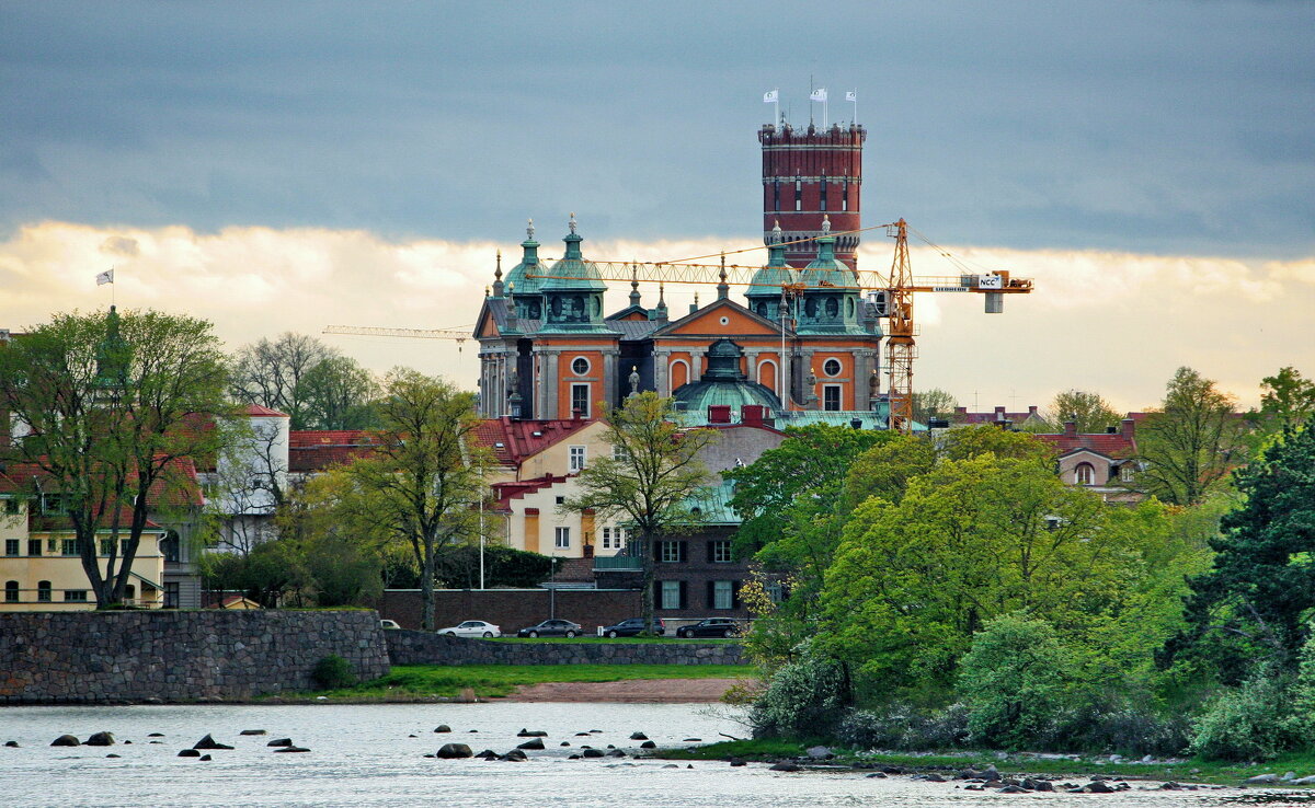 Весенним вечером - В.И 