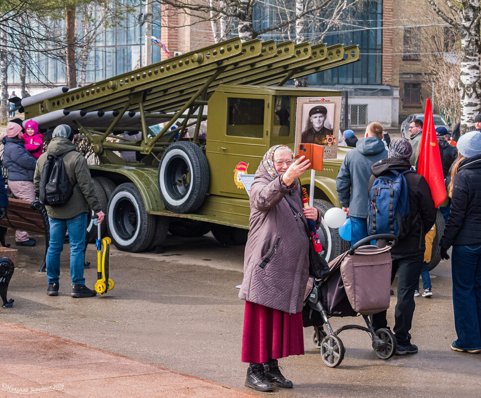 Связь времен - современные технологии на службе старшего поколения. 9 мая в Ухте - Николай Зиновьев