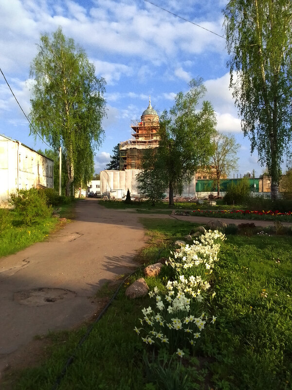 Весенний день - Сергей Кочнев
