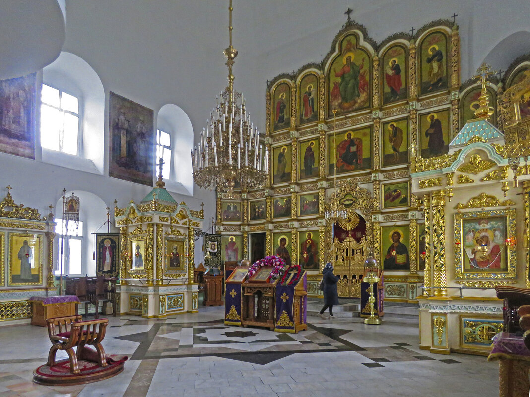 В соборе Троицы Живоначальной. - ИРЭН@ . В соборе Троицы Живоначальной. - ИРЭН@ .