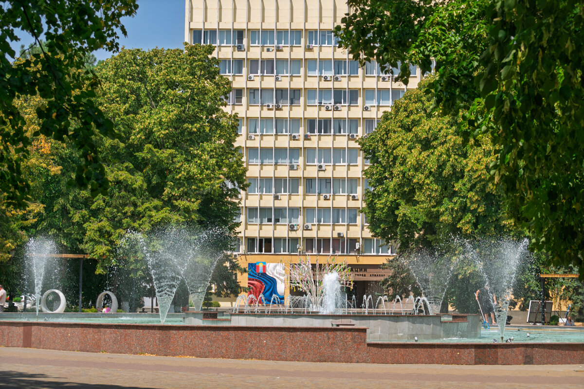Прогулка по городу Армавир - Игорь Сикорский