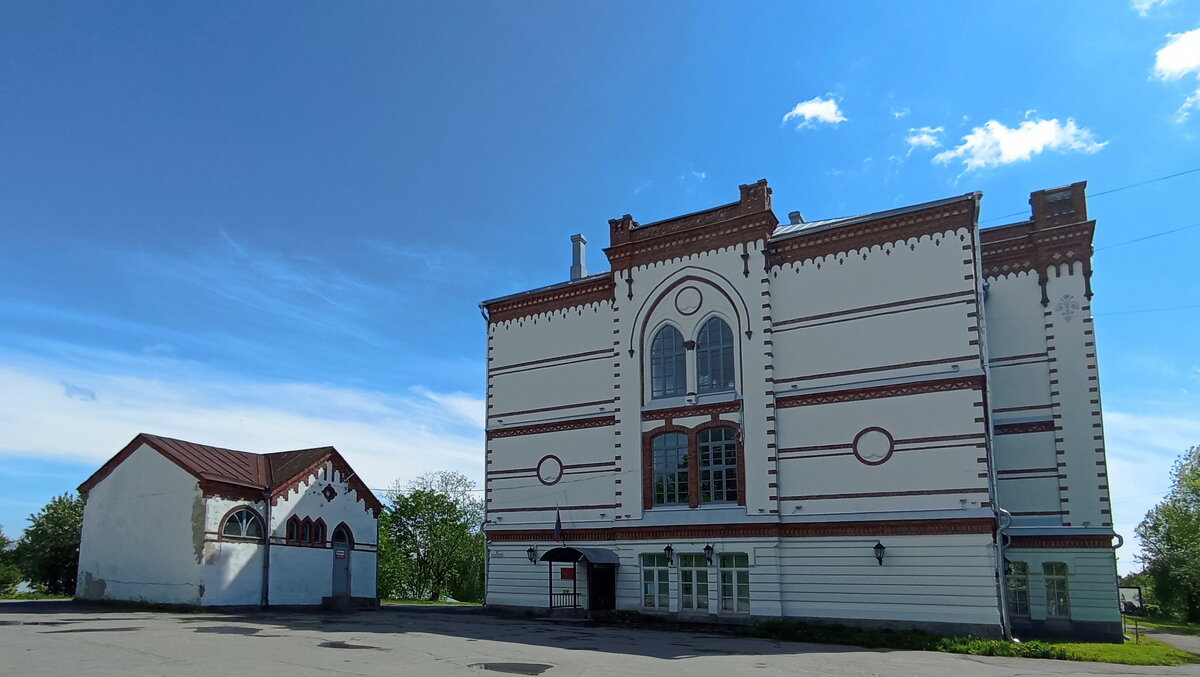 Сортавала. Здание бывшего городского лицея для мальчиков - Николай Сортавала. Здание бывшего городского лицея для мальчиков - Николай