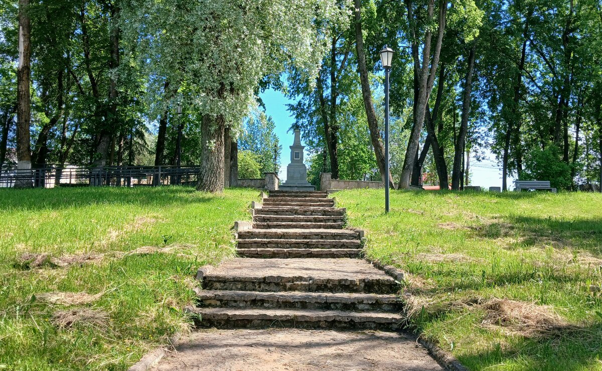 Кировск. Петровский сквер - Наталья Герасимова