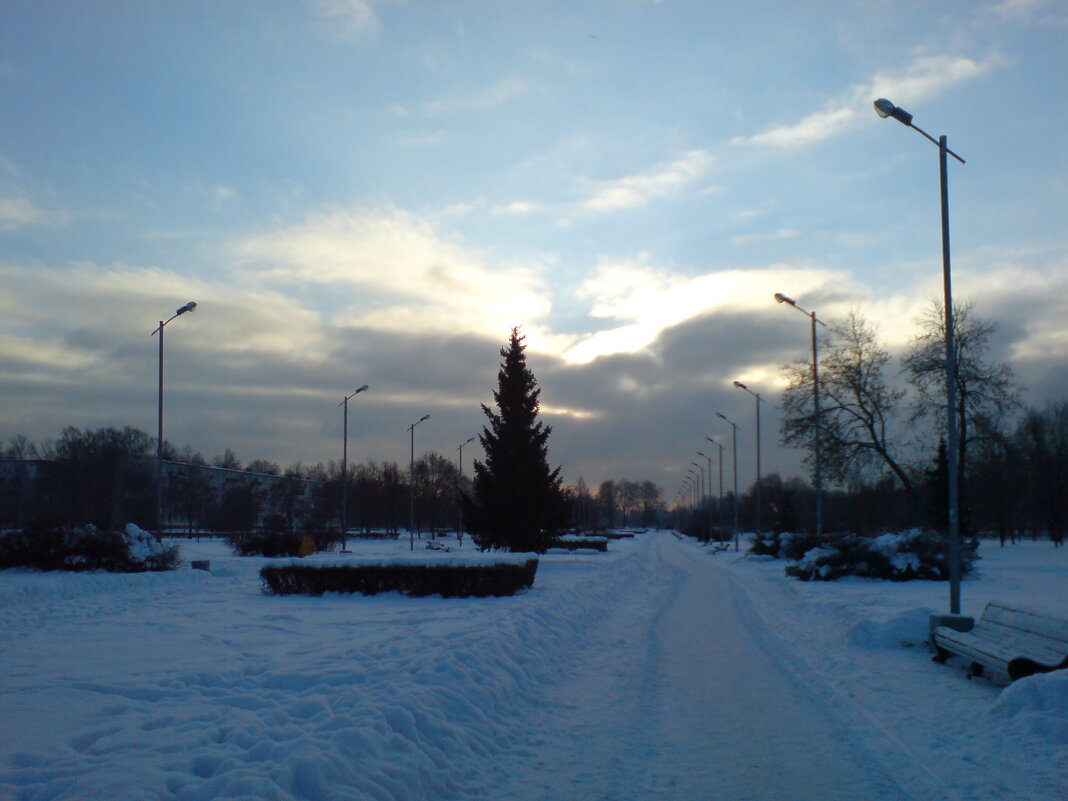 В Петербурге - полдень - Not Lion В Петербурге - полдень - Not Lion