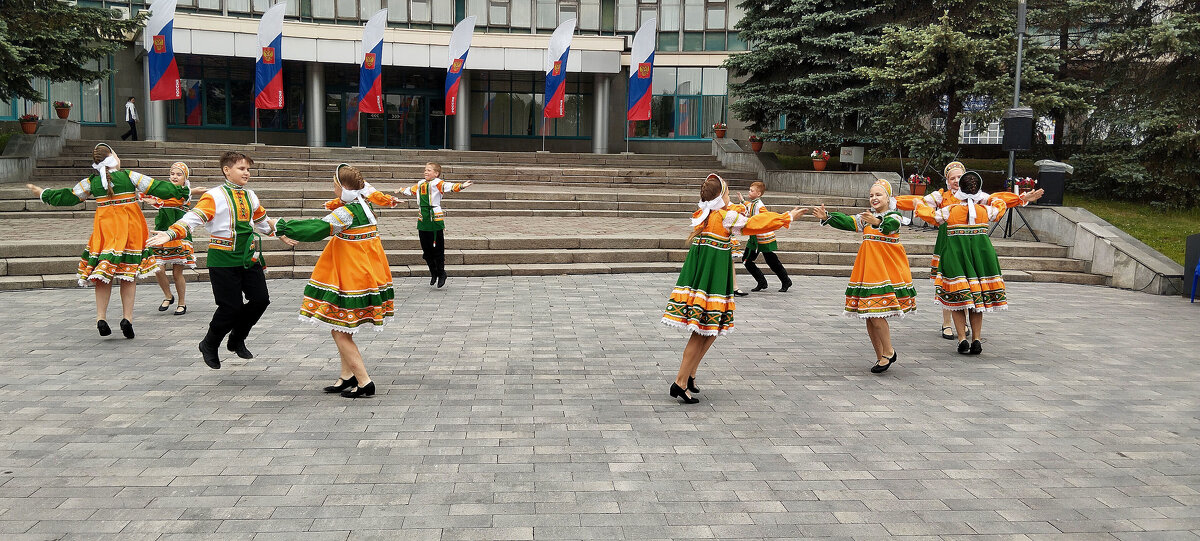 Танец - Радмир Арсеньев Танец - Радмир Арсеньев