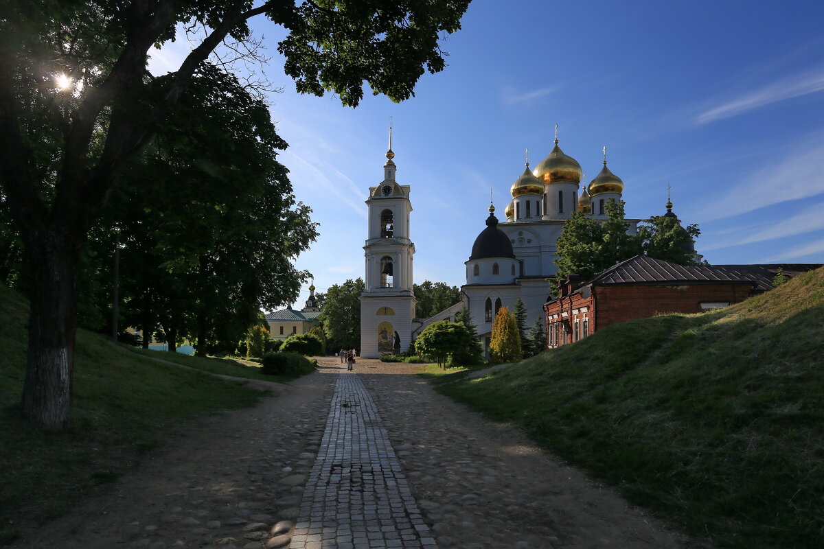 Дмитровский кремль - Ninell Nikitina