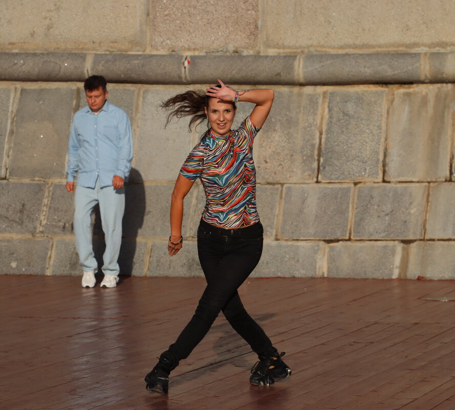 Штопором... - Константин Уткин