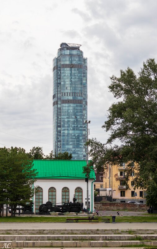 Небоскреб «Высоцкий» в Екатеринбурге - Любовь Сахарова