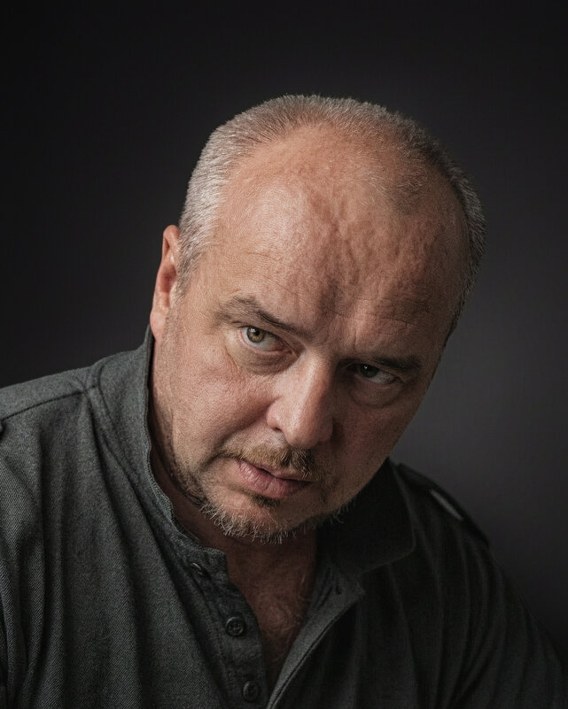 Стрингер - Александр Лисовский
