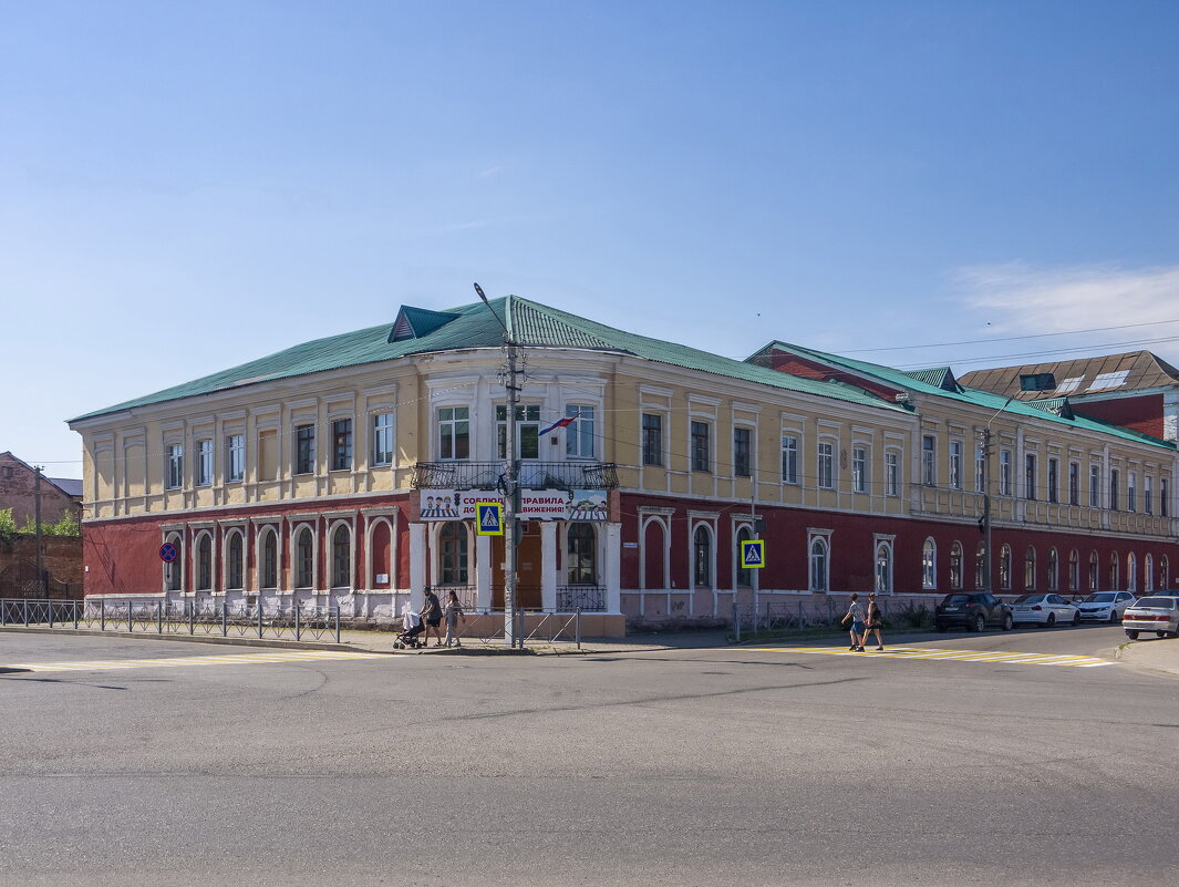 ___ - Yuriy V