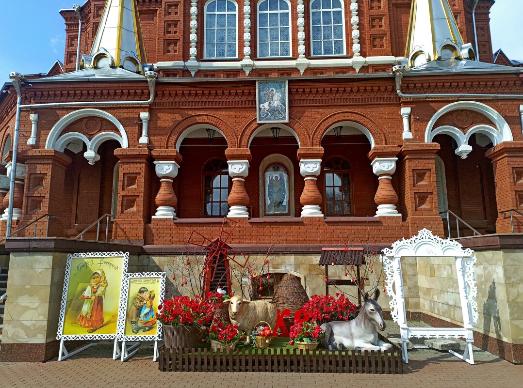 Христос Восекресе - Anguss Grand Христос Восекресе - Anguss Grand