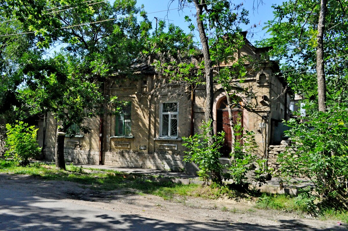 Старый дом - Anguss Grand