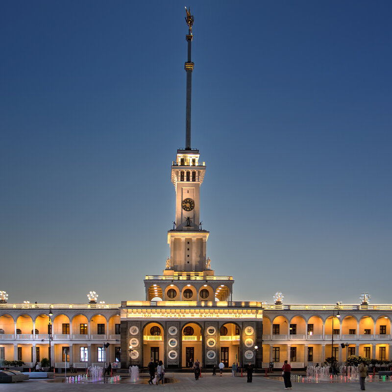 Москва. Вечер на Речном вокзале. - But684 Москва. Вечер на Речном вокзале. - But684