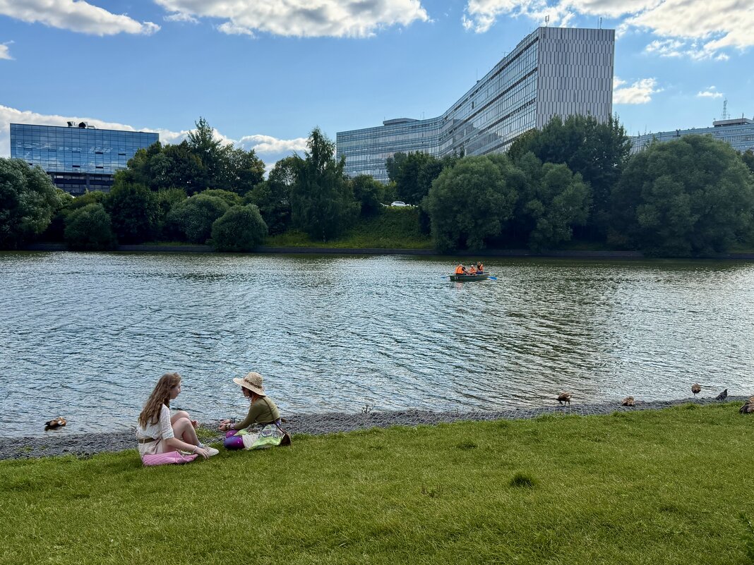 Девичий разговор. - Любовь Девичий разговор. - Любовь