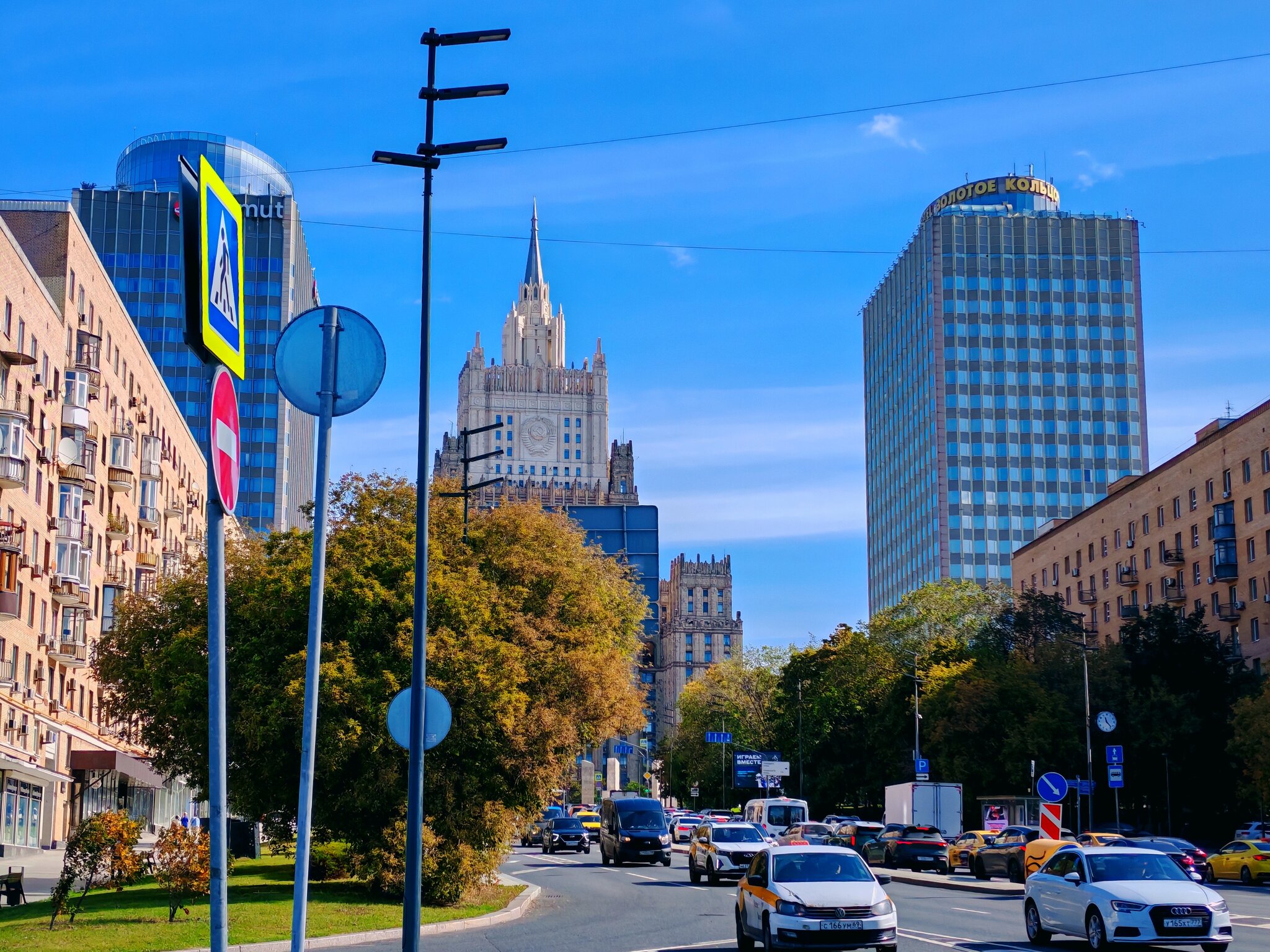 Сентябрь в Москве :: АЛЕКСАНДР Сентябрь в Москве :: АЛЕКСАНДР
