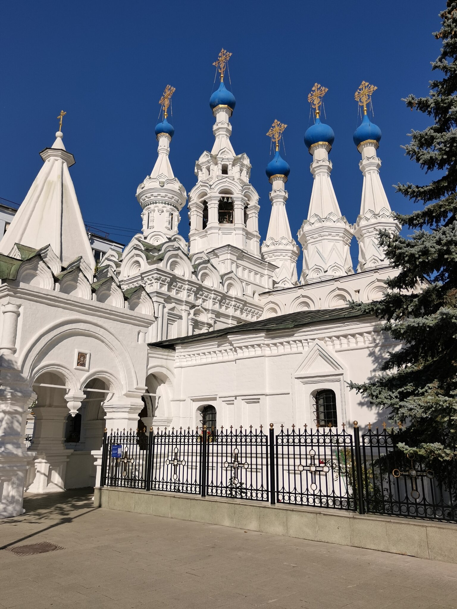 Храмы Москвы. :: Любимова Ольга Храмы Москвы. :: Любимова Ольга
