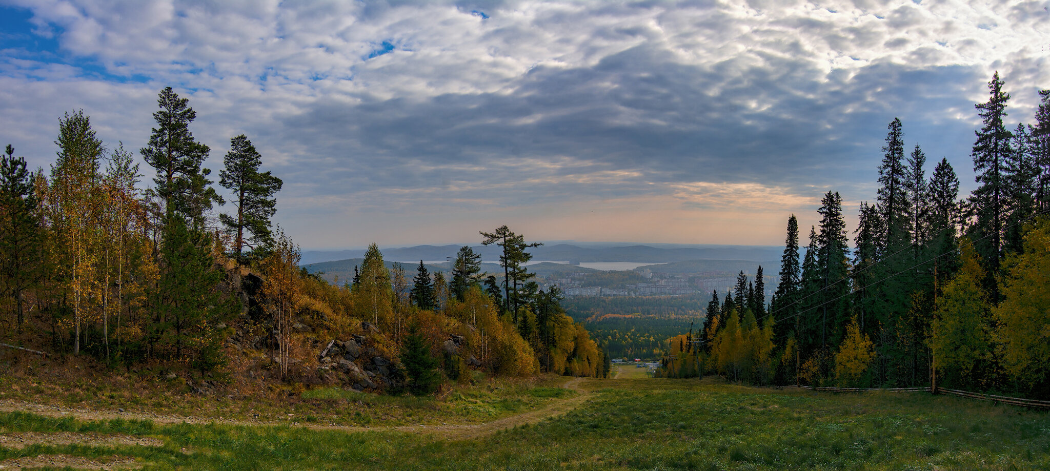 Спуск с горы :: Vladimbormotov Спуск с горы :: Vladimbormotov